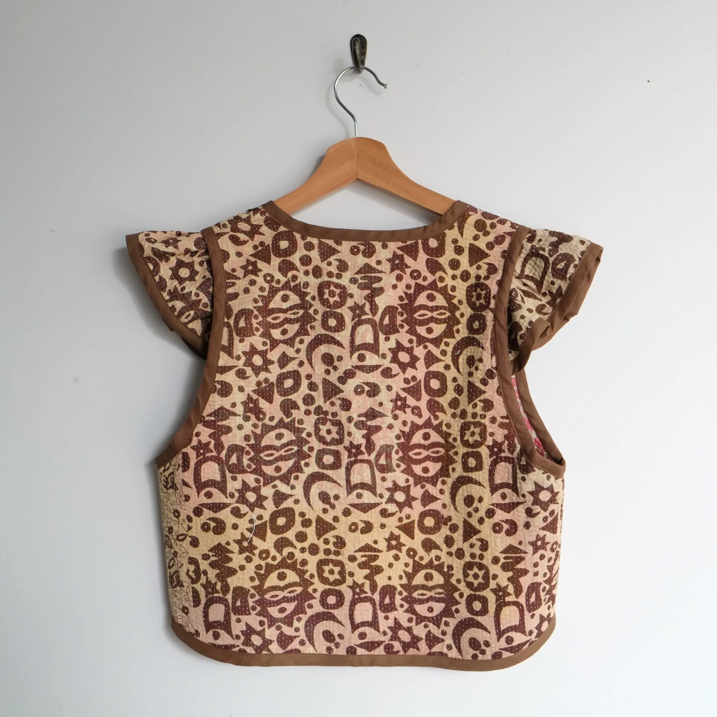 Amelia Flutter Sleeve Vest Brown Moon and Stars XS070