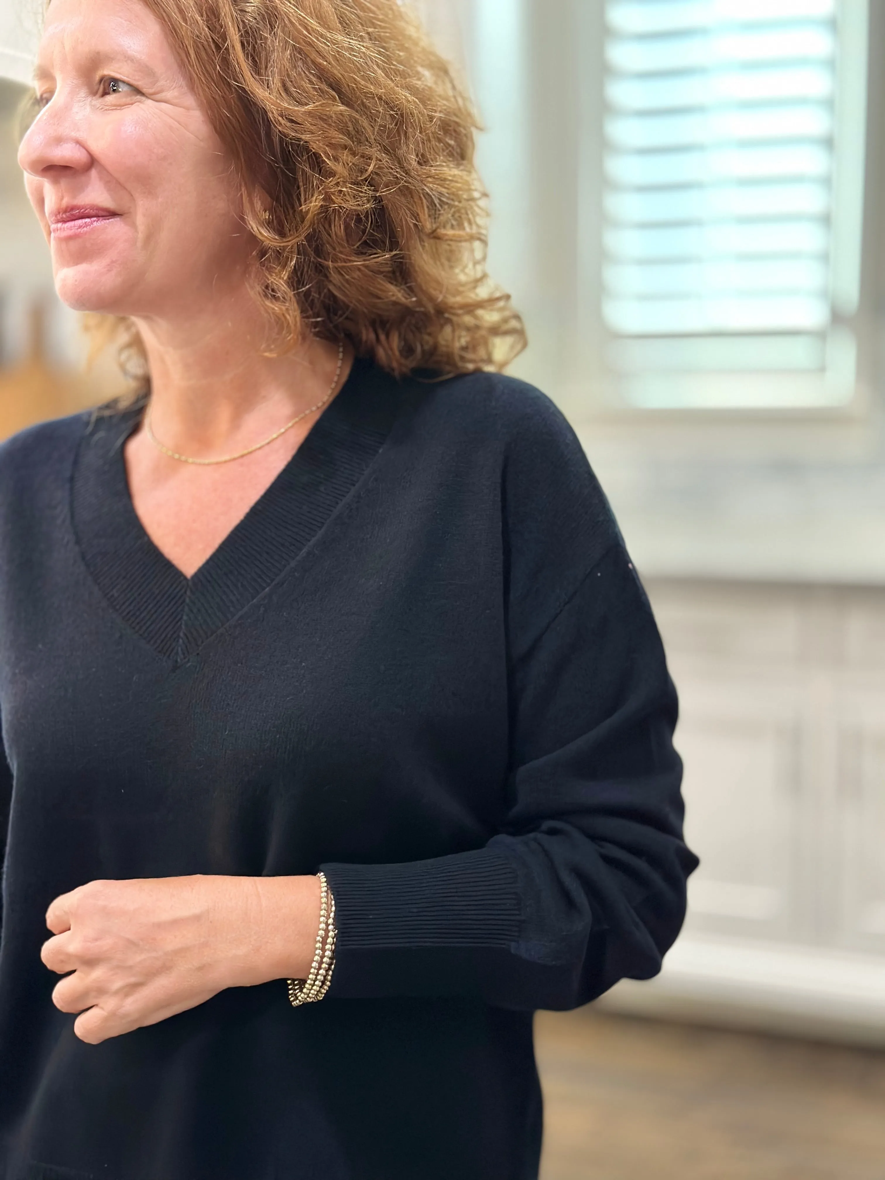 Michael Stars V Neck Cashmere Sweater in Black