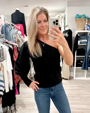 On The Town One Shoulder Sweater: Black